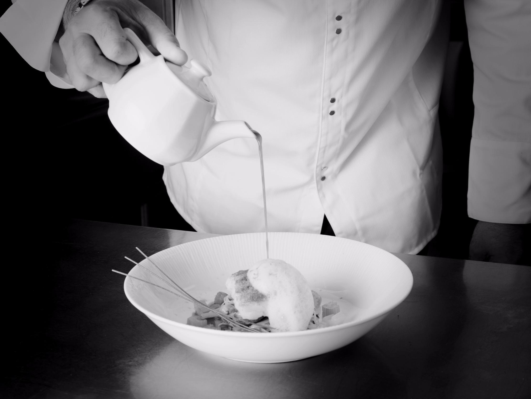 Logis Hotel De France Restaurant Le Lucullus Монморійон Екстер'єр фото
