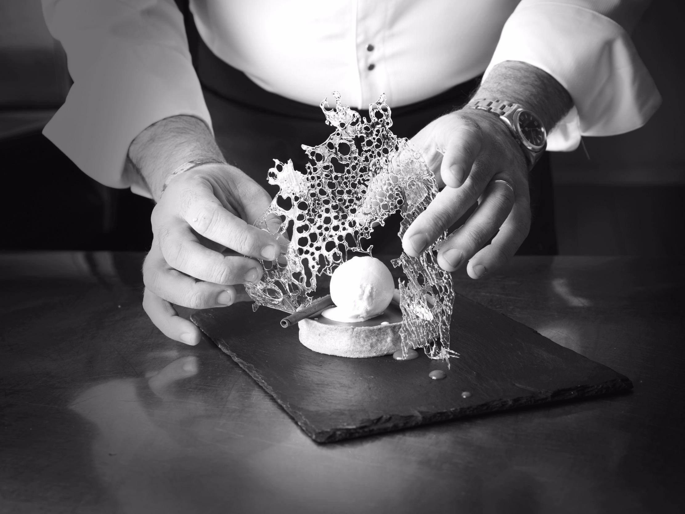 Logis Hotel De France Restaurant Le Lucullus Монморійон Екстер'єр фото